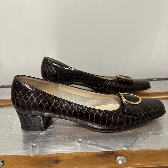 Salvatore Ferragamo Brown Leather Women's Shoes - Picture 5 of 9